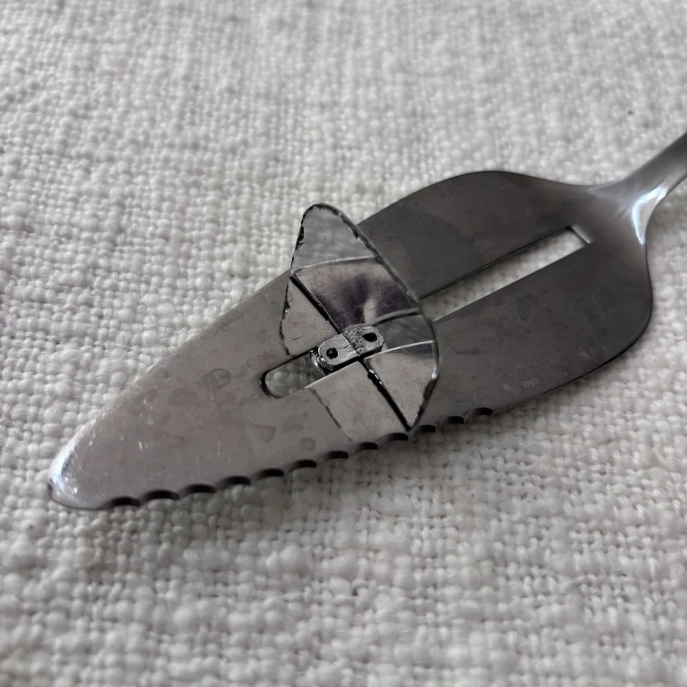 Vintage Fuller Brush Company Metal Cake Pie Server # 171 Made in Brazil Vintage‎